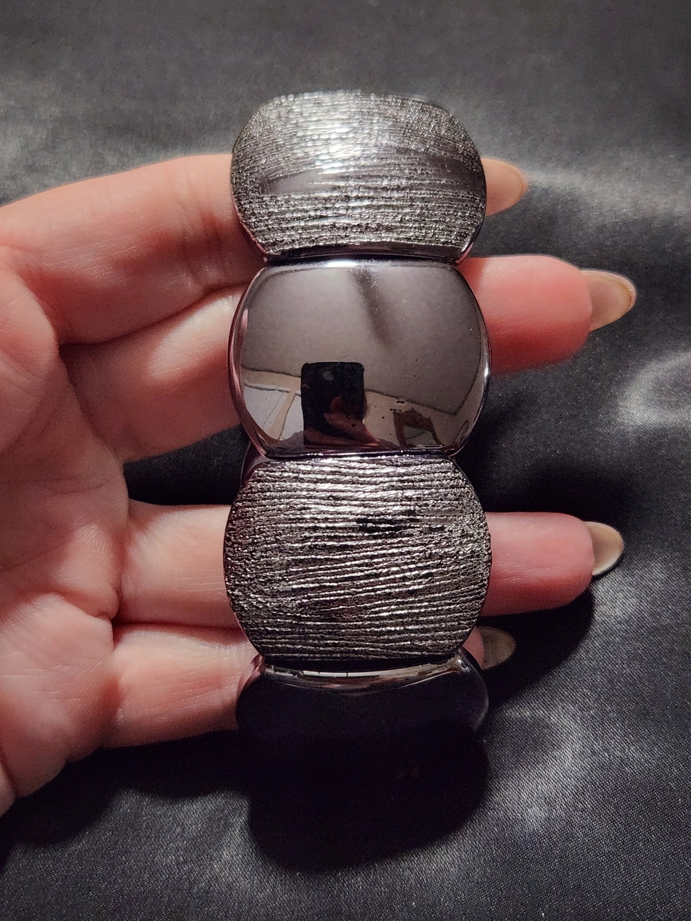 ​Chunky Gunmetal Alternating Textured Smooth Panel Stretch Cuff Bracelet